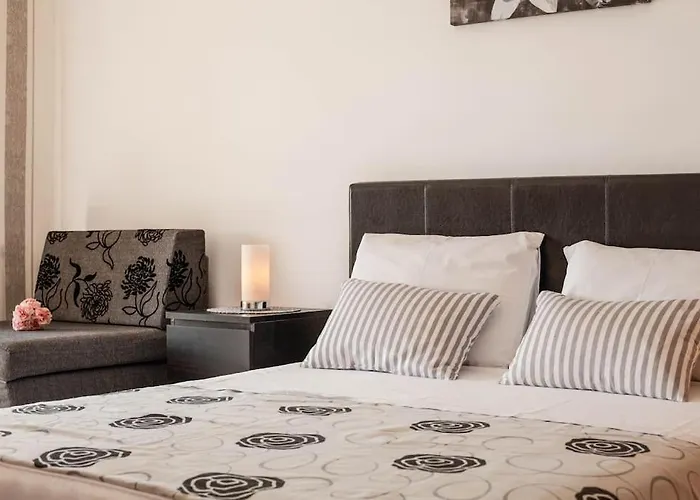 Lori Apartment Pula