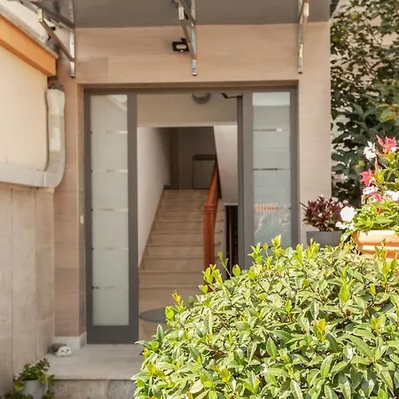 Apartament Lori